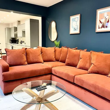 Barton Luxury 1 Of 2 Sleeps 6 Tatil Evi