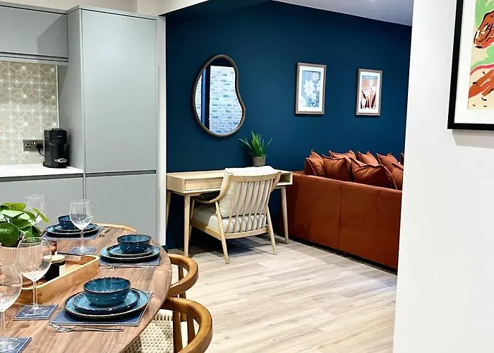 Будинок відпочинку Barton Luxury 1 Of 2 Sleeps 6 Бристоль